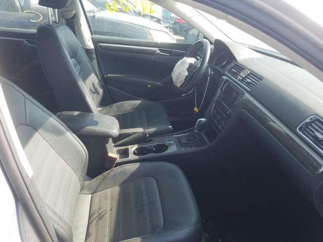 Photo 4 VIN: 1VWCA7A3XJC026646 - VOLKSWAGEN PASSAT 