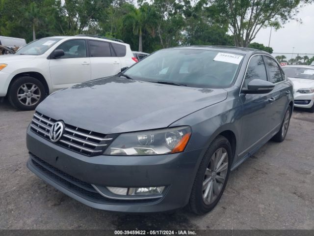 Photo 1 VIN: 1VWCH7A31CC013668 - VOLKSWAGEN PASSAT 