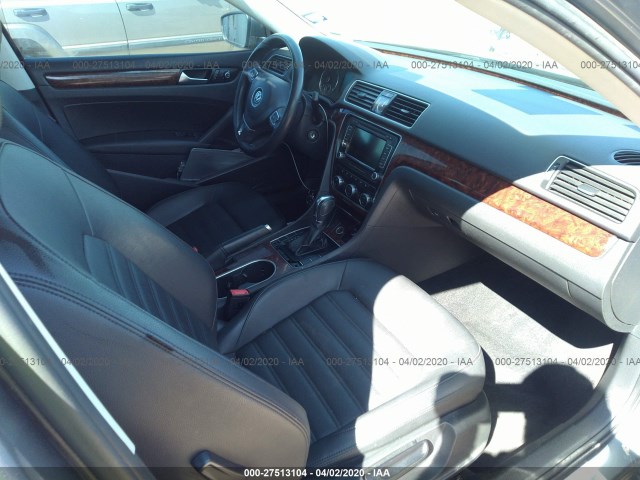 Photo 4 VIN: 1VWCH7A35DC067587 - VOLKSWAGEN PASSAT 