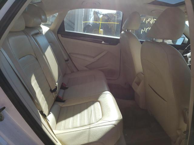 Photo 5 VIN: 1VWCH7A37CC074331 - VOLKSWAGEN PASSAT 