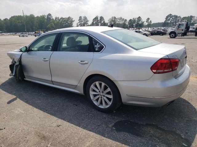 Photo 1 VIN: 1VWCH7A37CC074832 - VOLKSWAGEN PASSAT 