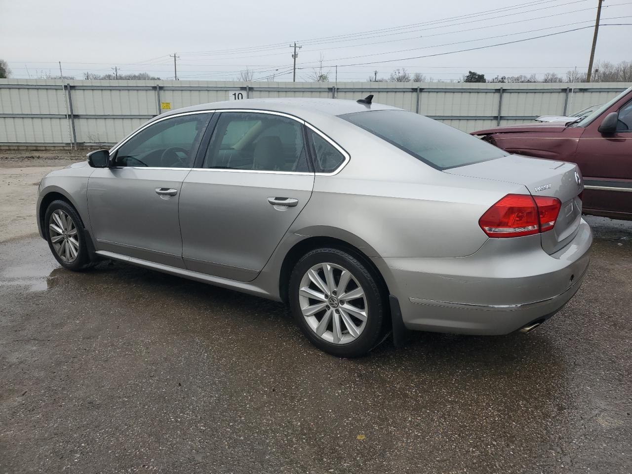 Photo 1 VIN: 1VWCH7A37DC079448 - VOLKSWAGEN PASSAT 