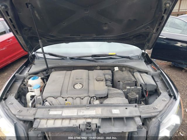 Photo 9 VIN: 1VWCH7A37DC149157 - VOLKSWAGEN PASSAT 