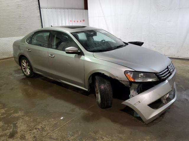 Photo 3 VIN: 1VWCH7A39CC023011 - VOLKSWAGEN PASSAT SEL 