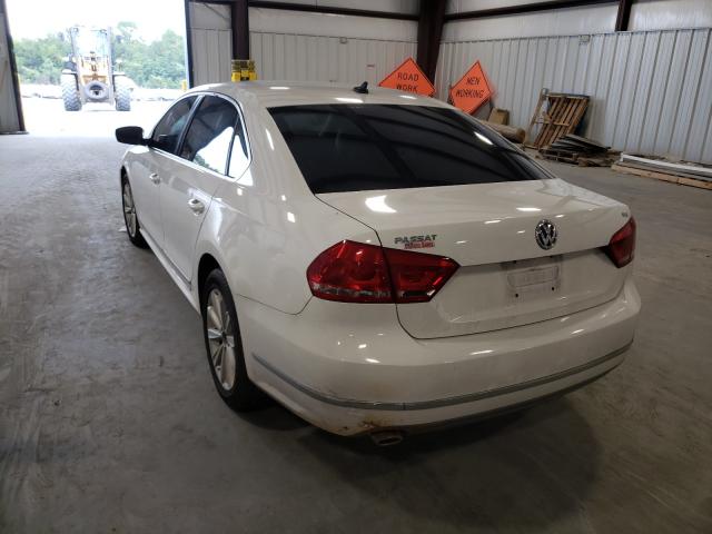 Photo 2 VIN: 1VWCH7A39DC046726 - VOLKSWAGEN PASSAT 