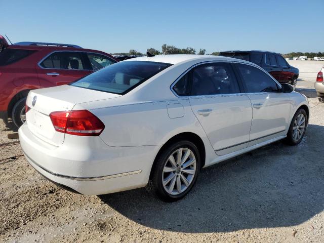 Photo 2 VIN: 1VWCH7A3XCC039251 - VOLKSWAGEN PASSAT 