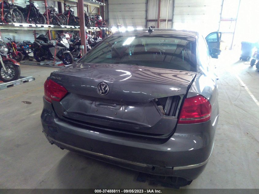 Photo 15 VIN: 1VWCH7A3XDC058867 - VOLKSWAGEN PASSAT 