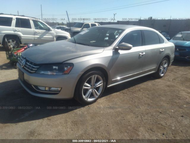 Photo 1 VIN: 1VWCM7A30CC082847 - VOLKSWAGEN PASSAT 