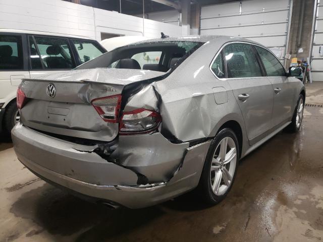 Photo 3 VIN: 1VWCM7A30DC034962 - VOLKSWAGEN PASSAT 