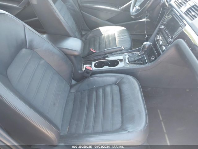 Photo 4 VIN: 1VWCM7A30EC027544 - VOLKSWAGEN PASSAT 