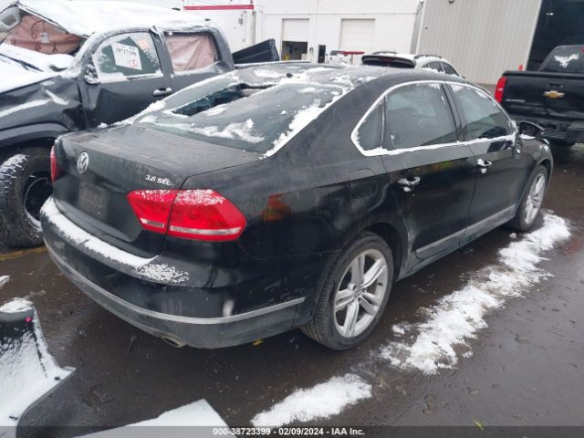 Photo 3 VIN: 1VWCM7A31CC056869 - VOLKSWAGEN PASSAT 