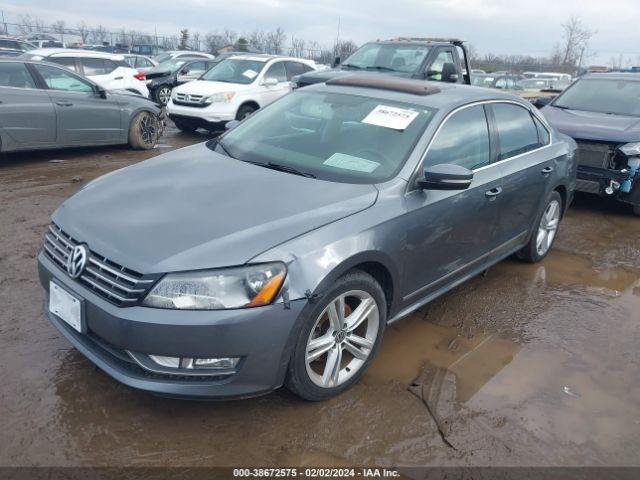 Photo 1 VIN: 1VWCM7A32DC071558 - VOLKSWAGEN PASSAT 