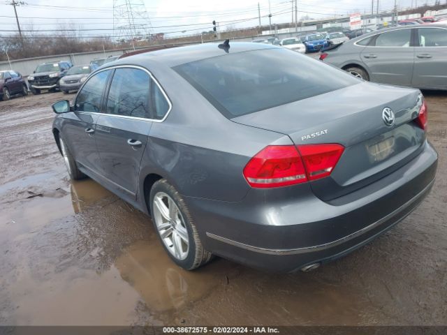 Photo 2 VIN: 1VWCM7A32DC071558 - VOLKSWAGEN PASSAT 