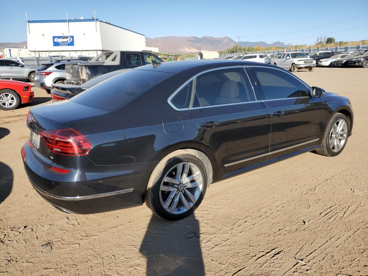 Photo 2 VIN: 1VWCM7A34HC080560 - VOLKSWAGEN PASSAT 