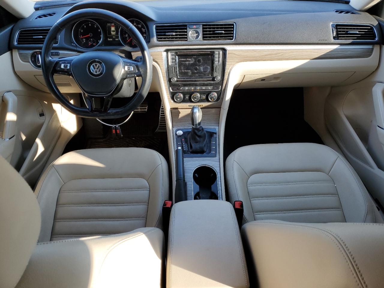 Photo 7 VIN: 1VWCM7A34HC080560 - VOLKSWAGEN PASSAT 