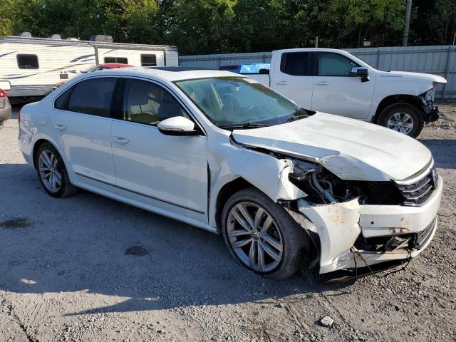 Photo 3 VIN: 1VWCM7A35JC016503 - VOLKSWAGEN PASSAT 