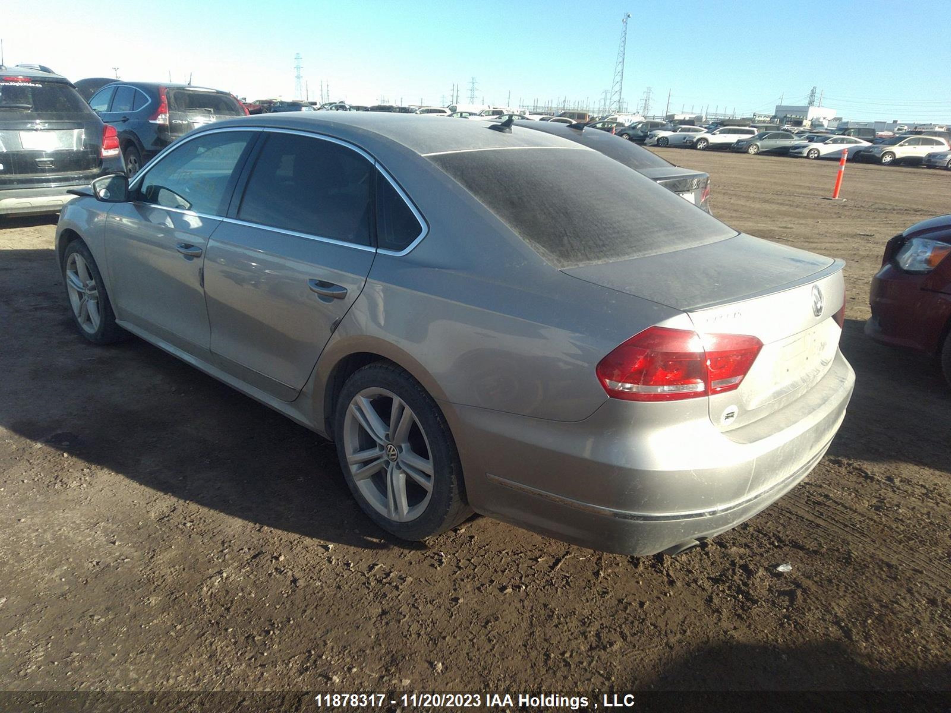 Photo 2 VIN: 1VWCM7A36DC015381 - VOLKSWAGEN PASSAT 