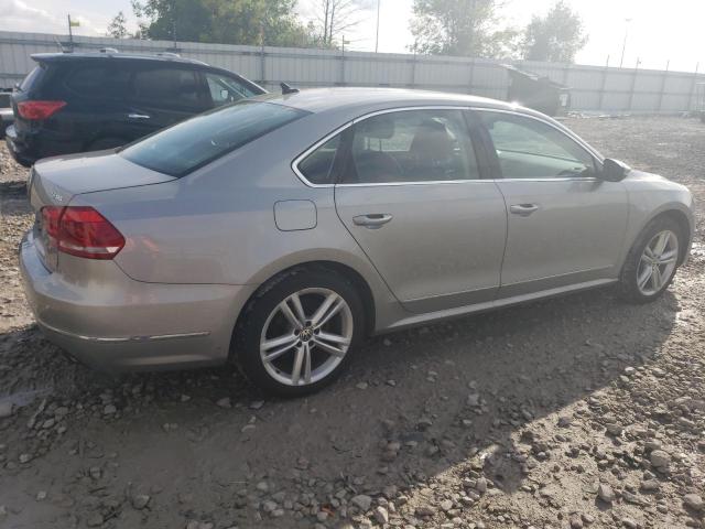 Photo 2 VIN: 1VWCM7A39CC104229 - VOLKSWAGEN PASSAT 