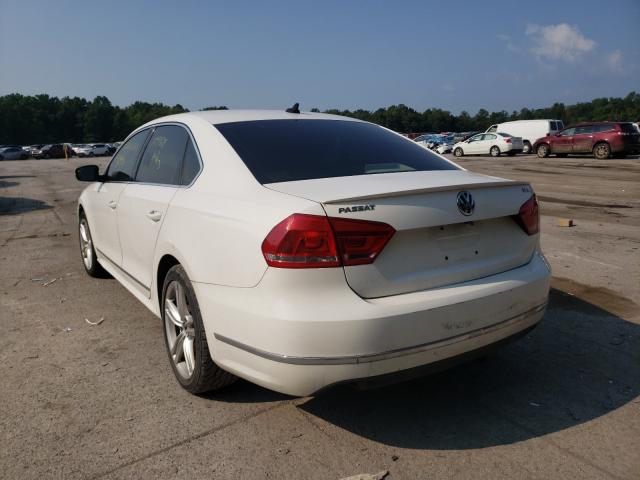 Photo 2 VIN: 1VWCM7A39DC041859 - VOLKSWAGEN PASSAT 