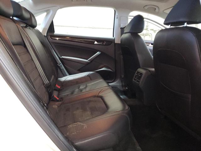 Photo 9 VIN: 1VWCM7A39FC058339 - VOLKSWAGEN PASSAT SEL 