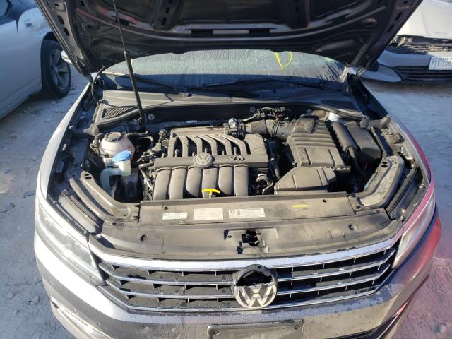 Photo 6 VIN: 1VWCM7A3XJC011636 - VOLKSWAGEN PASSAT 