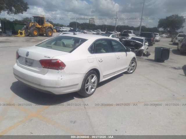 Photo 3 VIN: 1VWCN7A30EC005430 - VOLKSWAGEN PASSAT 