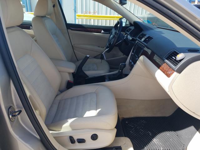 Photo 4 VIN: 1VWCN7A31CC026915 - VOLKSWAGEN PASSAT 