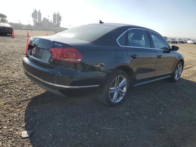 Photo 2 VIN: 1VWCN7A31CC071577 - VOLKSWAGEN PASSAT 