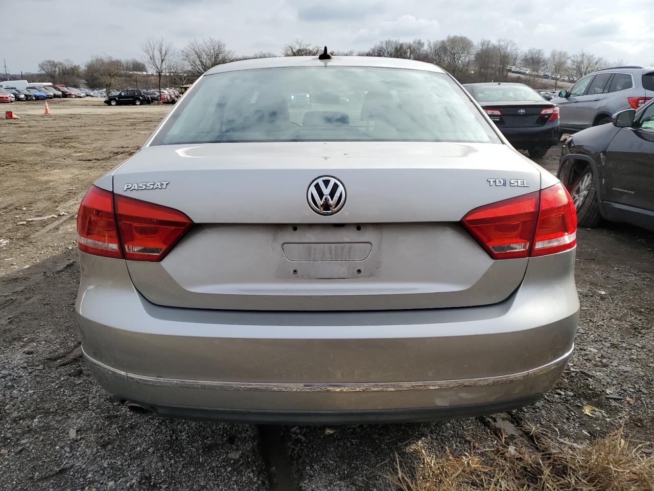 Photo 5 VIN: 1VWCN7A31DC075081 - VOLKSWAGEN PASSAT 