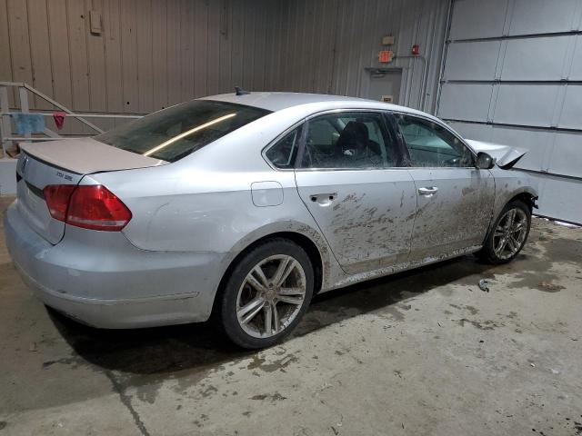 Photo 2 VIN: 1VWCN7A31DC081575 - VOLKSWAGEN PASSAT SEL 