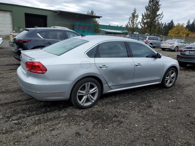 Photo 2 VIN: 1VWCN7A31EC035200 - VOLKSWAGEN PASSAT SEL 