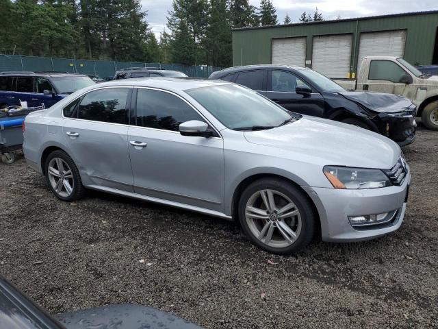 Photo 3 VIN: 1VWCN7A31EC035200 - VOLKSWAGEN PASSAT SEL 