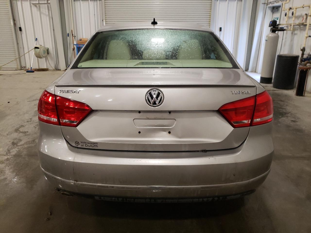 Photo 5 VIN: 1VWCN7A32CC055775 - VOLKSWAGEN PASSAT 