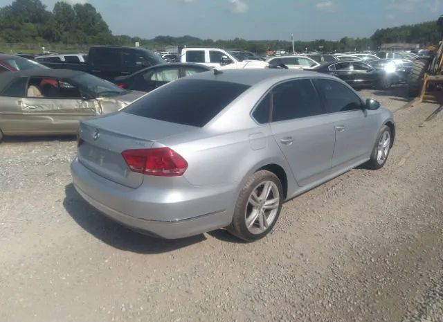 Photo 3 VIN: 1VWCN7A32CC082801 - VOLKSWAGEN PASSAT 