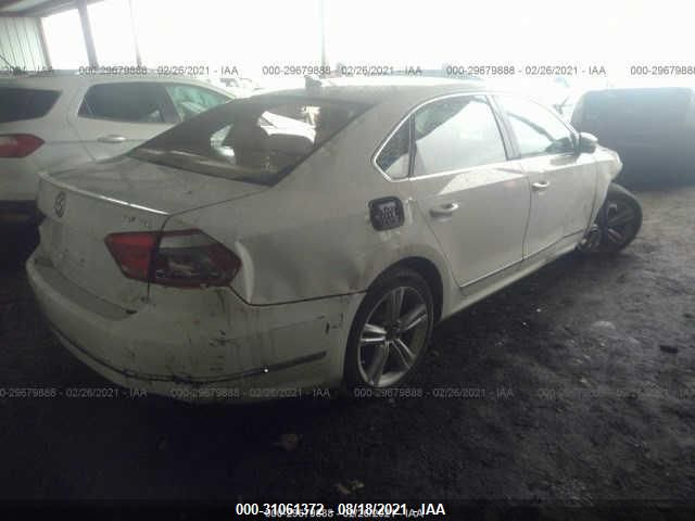 Photo 3 VIN: 1VWCN7A32CC089909 - VOLKSWAGEN PASSAT 