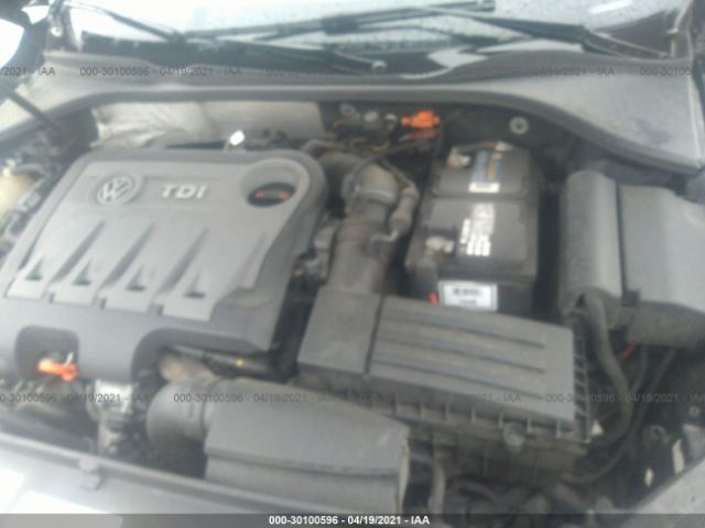 Photo 9 VIN: 1VWCN7A32DC128001 - VOLKSWAGEN PASSAT 