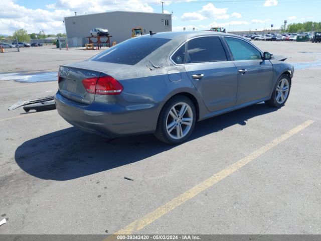 Photo 3 VIN: 1VWCN7A32EC012296 - VOLKSWAGEN PASSAT 