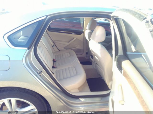 Photo 7 VIN: 1VWCN7A32EC050434 - VOLKSWAGEN PASSAT 