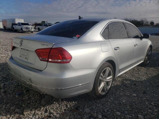 Photo 3 VIN: 1VWCN7A32EC072983 - VOLKSWAGEN PASSAT SEL 