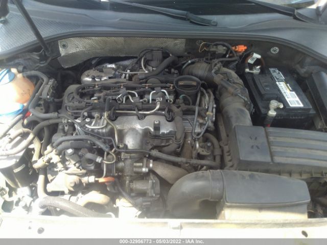 Photo 9 VIN: 1VWCN7A32EC088309 - VOLKSWAGEN PASSAT 