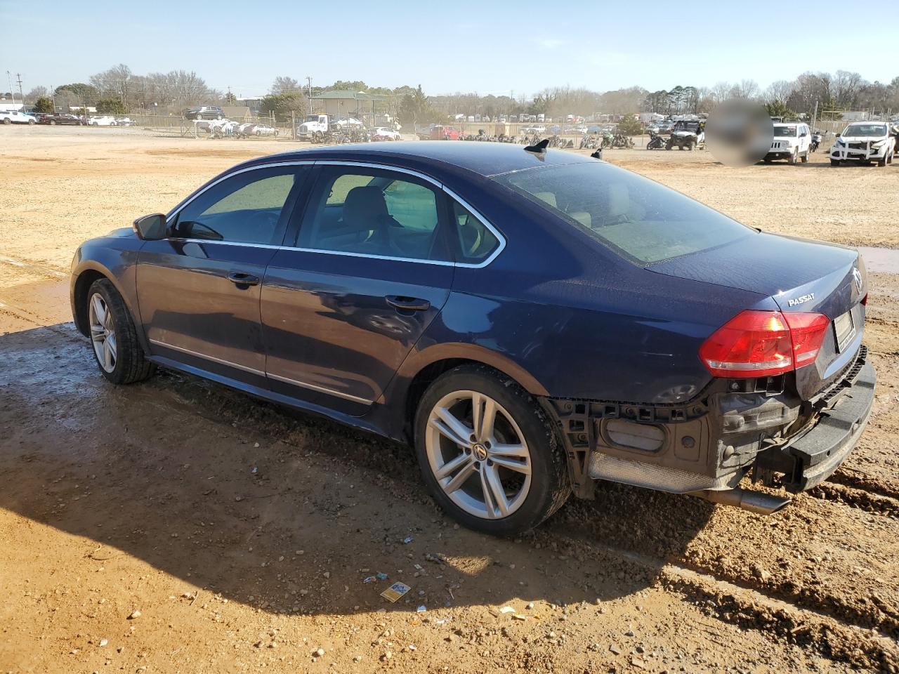 Photo 1 VIN: 1VWCN7A32EC091324 - VOLKSWAGEN PASSAT 