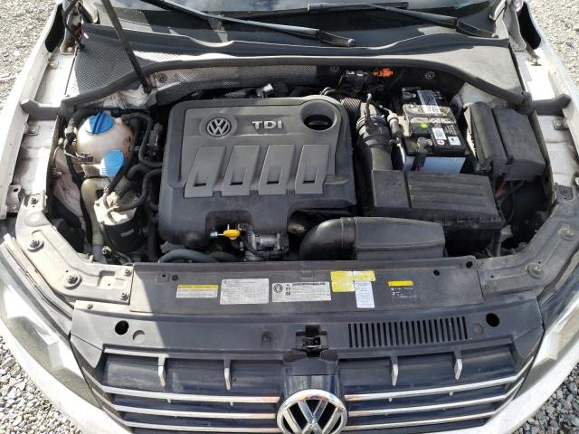 Photo 10 VIN: 1VWCN7A32EC098256 - VOLKSWAGEN PASSAT 