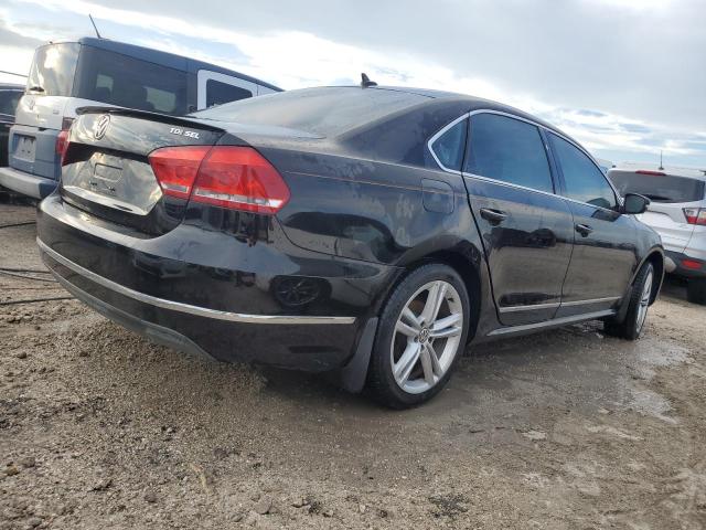 Photo 2 VIN: 1VWCN7A32EC117596 - VOLKSWAGEN PASSAT SEL 