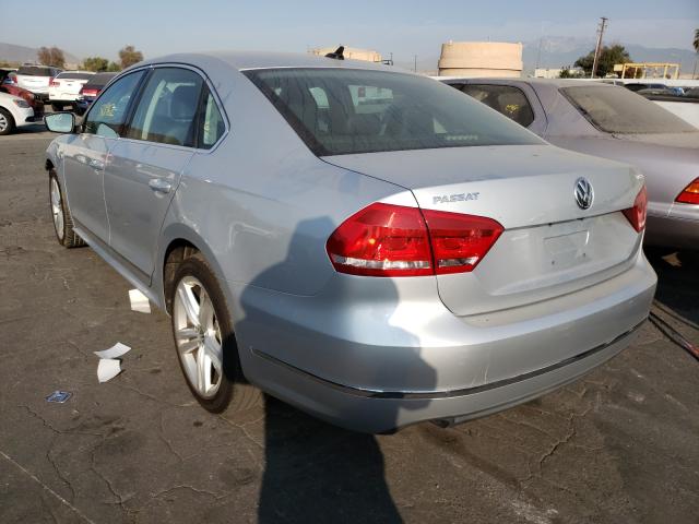 Photo 2 VIN: 1VWCN7A33DC095770 - VOLKSWAGEN PASSAT 