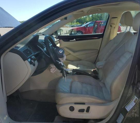 Photo 6 VIN: 1VWCN7A33EC073379 - VOLKSWAGEN PASSAT 