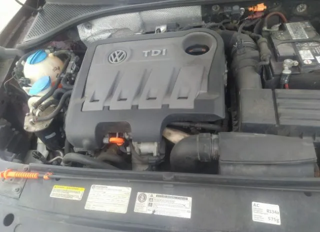 Photo 9 VIN: 1VWCN7A34DC040728 - VOLKSWAGEN PASSAT 