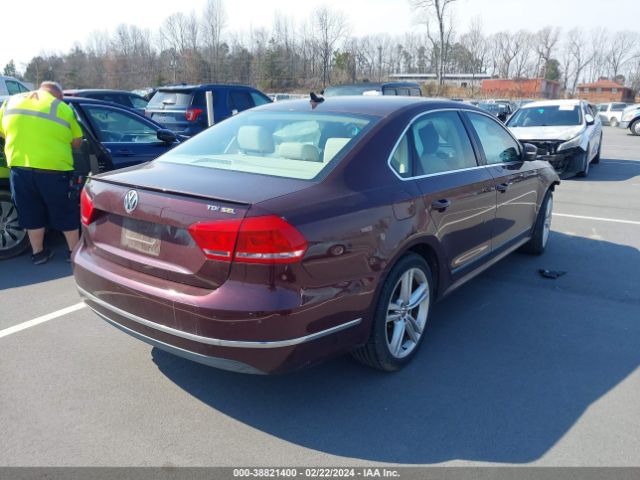 Photo 3 VIN: 1VWCN7A34DC051549 - VOLKSWAGEN PASSAT 