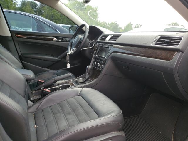 Photo 4 VIN: 1VWCN7A34EC073231 - VOLKSWAGEN PASSAT SEL 