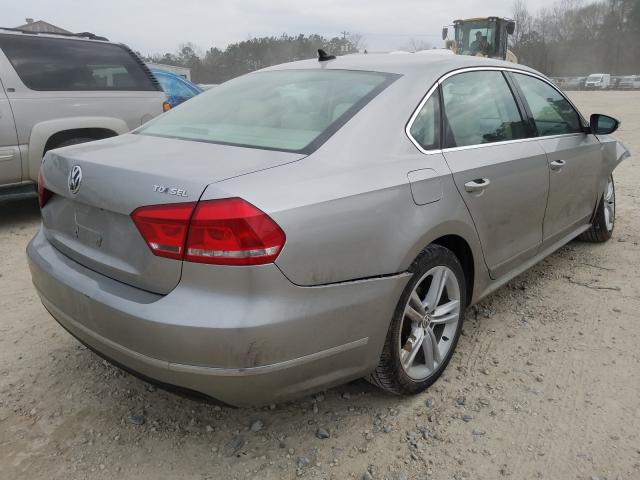 Photo 3 VIN: 1VWCN7A35CC049467 - VOLKSWAGEN PASSAT 