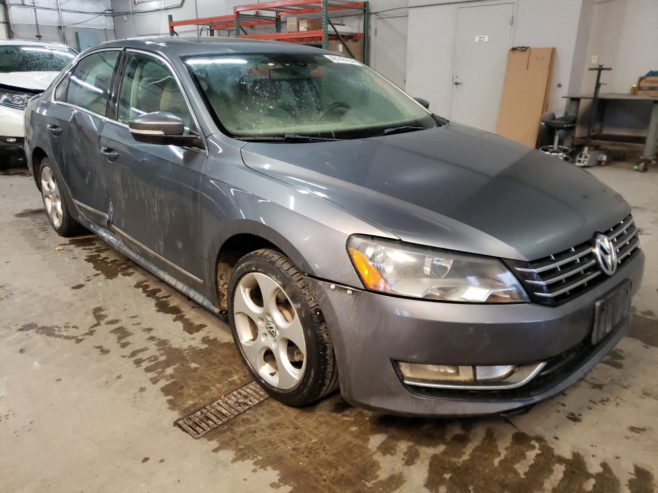 Photo 3 VIN: 1VWCN7A35DC098976 - VOLKSWAGEN PASSAT 